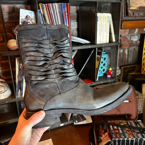 JOHN VARVATOS Simmons Twisted Pavement Boot SZ 10.5 MSRP $1498 - Picture 6 of 16